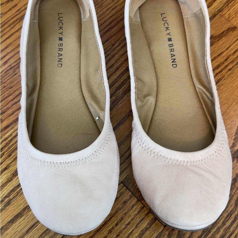 Lucky Brand Cream Ballet Flats with Textured Fabric